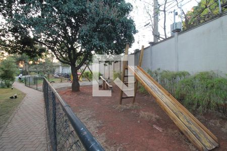 Apartamento para alugar com 41m², 2 quartos e sem vagaÁrea comum - Playground
