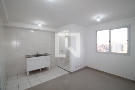 Sala/Cozinha e área de serviço de apartamento para alugar com 2 quartos, 41m² em Jardim Belém, São Paulo