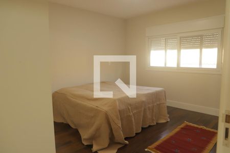 Suite 01 de casa à venda com 4 quartos, 400m² em Planalto Paulista, São Paulo