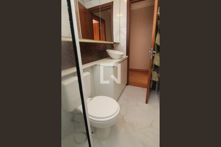 Apartamento à venda com 67m², 2 quartos e 2 vagasBanheiro