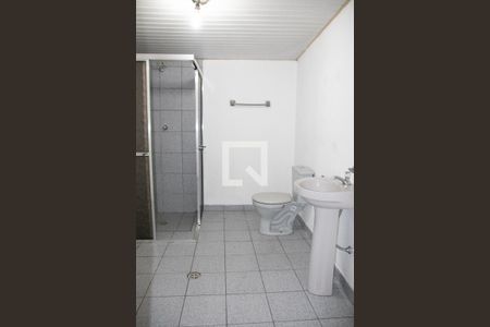 Casa à venda com 170m², 2 quartos e 1 vagaBanheiro 1