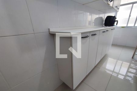 Apartamento à venda com 49m², 2 quartos e 1 vaga Apartamento à venda com 49m², 2 quartos e 1 vagaCozinha