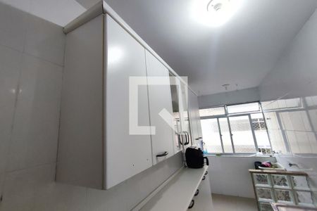 Apartamento à venda com 49m², 2 quartos e 1 vaga Apartamento à venda com 49m², 2 quartos e 1 vagaCozinha