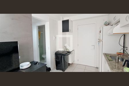 Sala/Cozinha de apartamento à venda com 2 quartos, 35m² em Barra Funda, São Paulo
