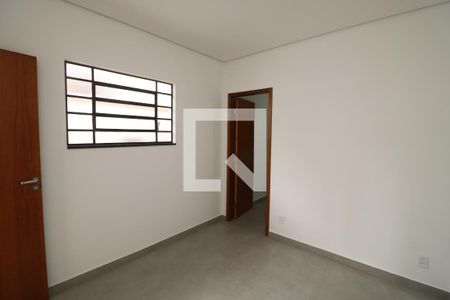 Sala de casa à venda com 1 quarto, 70m² em Vila Prudente, São Paulo
