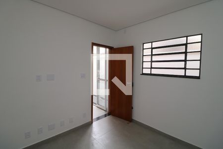 Sala de casa à venda com 1 quarto, 70m² em Vila Prudente, São Paulo