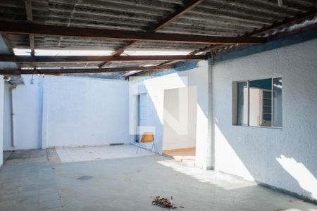 Casa para alugar com 85m², 3 quartos e 1 vagaQuintal