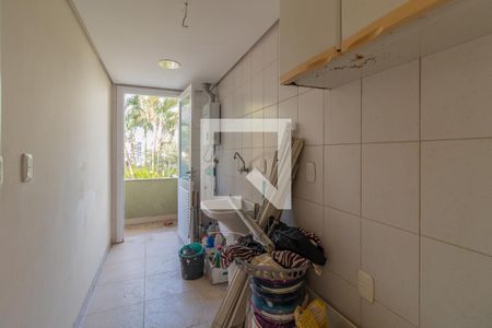 Casa de condomínio à venda com 195m², 3 quartos e 2 vagas Casa de condomínio à venda com 195m², 3 quartos e 2 vagasCozinha e Área de Serviço