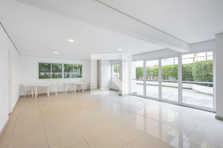 Apartamento para alugar com 70m², 2 quartos e 1 vagaÁrea comum 