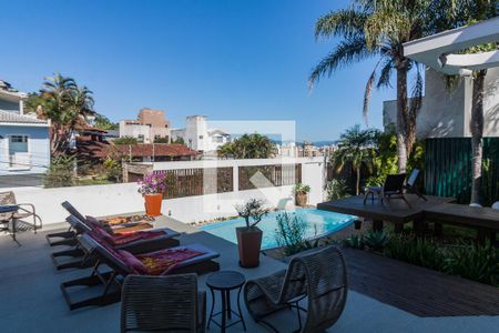 Apartamento para alugar com 20m², 1 quarto e 1 vagaÁrea comum - Piscina