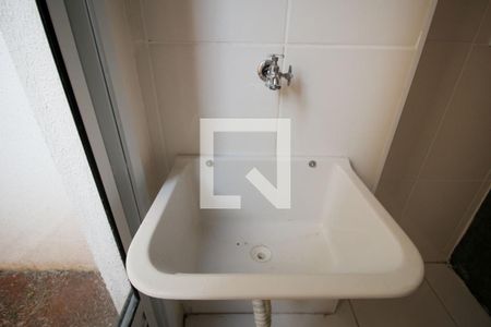 Apartamento para alugar com 58m², 2 quartos e 1 vagaÁrea de Serviço