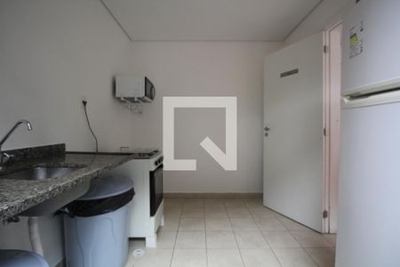 Apartamento para alugar com 44m², 2 quartos e 1 vagaÁrea comum - Salão de festas