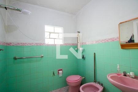 Banheiro de casa para alugar com 1 quarto, 50m² em Jardim Silvana, Santo André