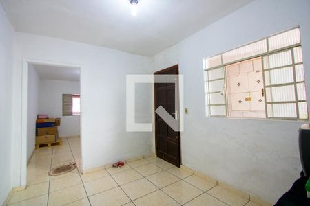 Sala de casa para alugar com 1 quarto, 50m² em Jardim Silvana, Santo André