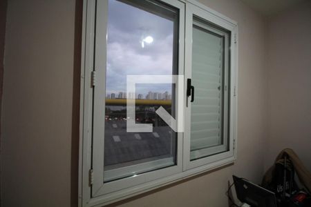 Apartamento à venda com 50m², 2 quartos e 1 vagaJanela antirruído