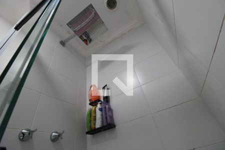 Apartamento à venda com 42m², 2 quartos e 1 vagaChuveiro banheiro comum