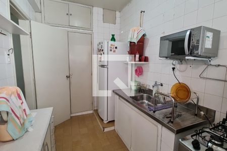 Apartamento à venda com 105m², 3 quartos e 1 vaga Apartamento à venda com 105m², 3 quartos e 1 vagaCozinha