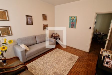 Apartamento à venda com 105m², 3 quartos e 1 vaga Apartamento à venda com 105m², 3 quartos e 1 vagaSala