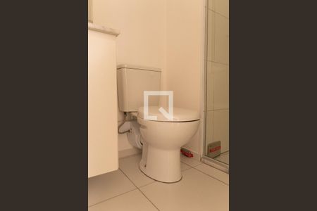 Banheiro de apartamento à venda com 1 quarto, 31m² em Perdizes, São Paulo