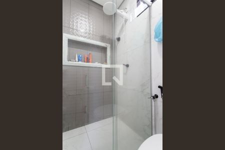 Apartamento para alugar com 124m², 3 quartos e 1 vaga Apartamento para alugar com 124m², 3 quartos e 1 vagaBanheiro da Suíte