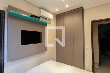 Apartamento para alugar com 124m², 3 quartos e 1 vaga Apartamento para alugar com 124m², 3 quartos e 1 vagaSuíte