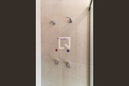 Apartamento para alugar com 68m², 2 quartos e 1 vaga Apartamento para alugar com 68m², 2 quartos e 1 vagaBanheiro