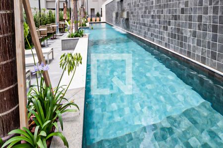 Apartamento para alugar com 68m², 2 quartos e 1 vaga Apartamento para alugar com 68m², 2 quartos e 1 vagaÁrea comum - Piscina