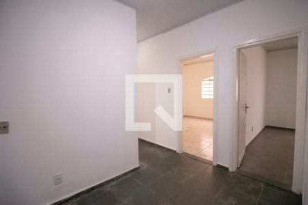 Casa para alugar com 80m², 3 quartos e 1 vaga Casa para alugar com 80m², 3 quartos e 1 vagaSala