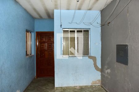 Casa para alugar com 46m², 2 quartos e sem vagaEntrada