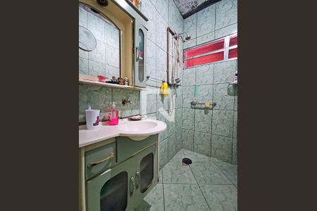 Casa para alugar com 398m², 2 quartos e 6 vagasBanheiro