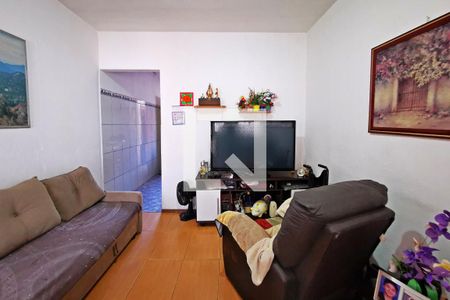 Casa para alugar com 398m², 2 quartos e 6 vagasSala