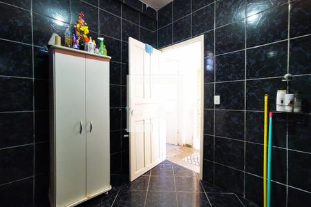 Casa para alugar com 398m², 2 quartos e 6 vagasÁrea de Serviço