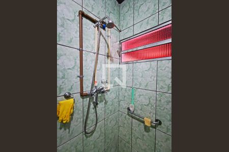 Casa para alugar com 398m², 2 quartos e 6 vagasBanheiro