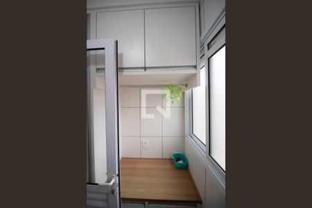 Apartamento à venda com 73m², 3 quartos e 2 vagas Apartamento à venda com 73m², 3 quartos e 2 vagasÁrea de Serviço