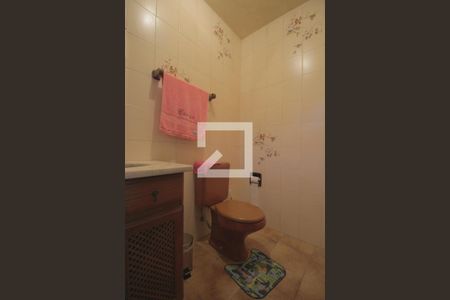 Casa à venda com 202m², 3 quartos e 3 vagasBanheiro 1