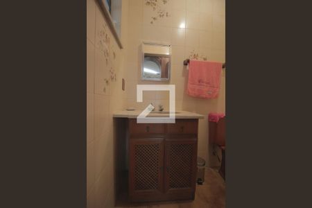 Casa à venda com 202m², 3 quartos e 3 vagasBanheiro 1