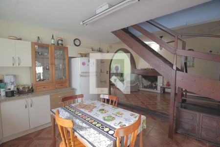 Casa à venda com 202m², 3 quartos e 3 vagasCozinha