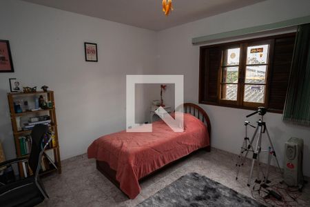 Casa à venda com 400m², 5 quartos e 4 vagasQuarto 1 - Casa 2