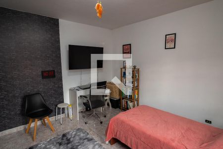 Casa à venda com 400m², 5 quartos e 4 vagasQuarto 1 - Casa 2