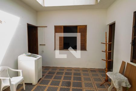 Casa à venda com 400m², 5 quartos e 4 vagasQuintal - Casa 1