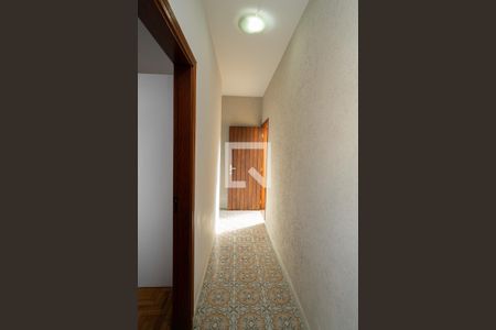 Casa à venda com 400m², 5 quartos e 4 vagasCorredor - Casa 1