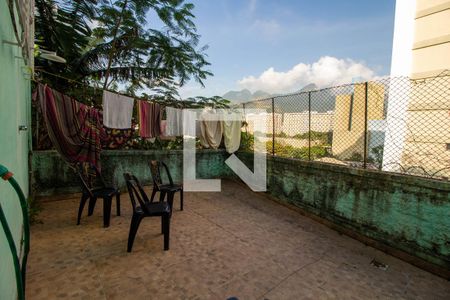 Casa à venda com 95m², 3 quartos e sem vaga Casa à venda com 95m², 3 quartos e sem vagaÁrea de Serviço