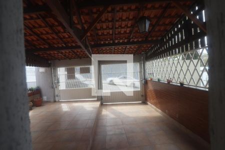 Janela Sala  de casa para alugar com 3 quartos, 240m² em Parque Peruche, São Paulo
