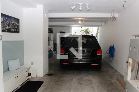 Casa à venda com 148m², 2 quartos e 3 vagasGaragem