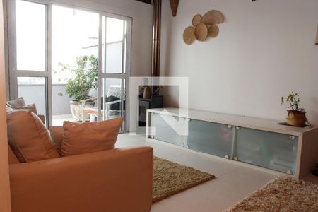 Casa à venda com 148m², 2 quartos e 3 vagasSótão