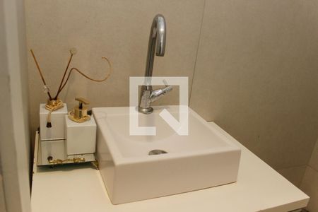 Casa à venda com 148m², 2 quartos e 3 vagasBanheiro 2