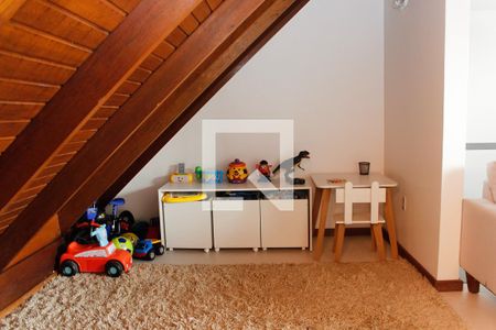 Casa à venda com 148m², 2 quartos e 3 vagasSótão