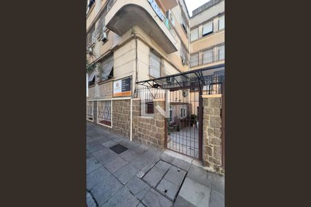 Apartamento à venda com 112m², 3 quartos e sem vaga Apartamento à venda com 112m², 3 quartos e sem vagaFachada