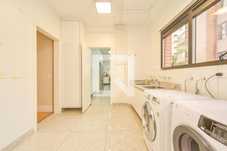Apartamento à venda com 330m², 4 quartos e 4 vagasÁrea de Serviço