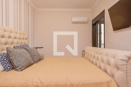 Apartamento à venda com 330m², 4 quartos e 4 vagasQuarto 4 - Suíte